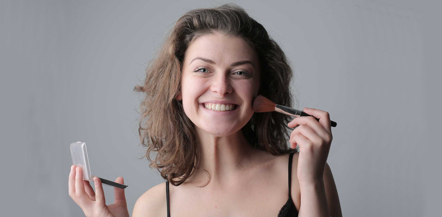 Keep Your Makeup Clean by Following These Simple Steps